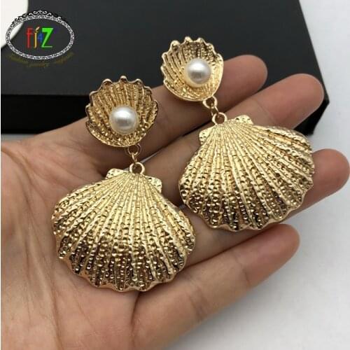 F.J4Z Hot Alloy Seashell Earrings Fashion Hawaii Conches Earrings Simulated Pearl Earrings Women Summer Jewelry Accessories