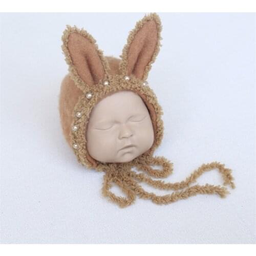 Newborn Photography Bonnet Prop Baby Handmade Wool Felted Cap Newborn Pearl Hat Photo Prop