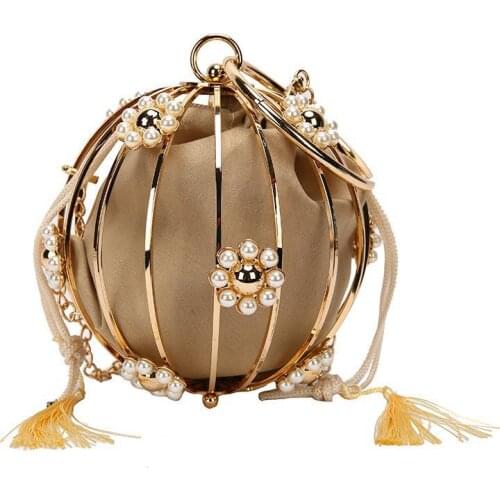 2021 New Fashion Iron Pearls Inlaid Diamond Ball Bag Womens Shoulder Bag Single Shoulder Messenger Bag