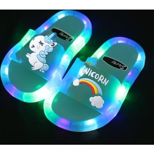 2021 Girl Slippers Children LED Kids Slippers Baby Bathroom Sandals Kids Shoes for Girl Boys Light Up Shoes Toddler