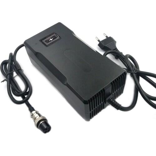 8A 8.4V Lithium battery charger for 7.4V 2S li-ion battery pack lipo electric bike scooter ebike with fan for fast smart charger