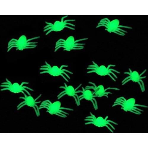 100PCS/lot Halloween Mini Plastic Black Luminous Spider Joking Birthday Toys DIY HalloweenParty Decorative Props #30