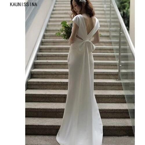 KAUNISSINA Elegant Wedding Dresses Satin V-Neck Back Bow Sweep Train Bridal Gowns Women Sexy Backless Simple Bride Dress Vestido