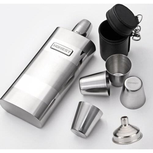Hip Flask Set Portable Liquor Whisky Flask 12 Ounce 350ml Big 304 Stainless Steel Flask Canteen Wine Bottle with 4 Cups 1 Funnle