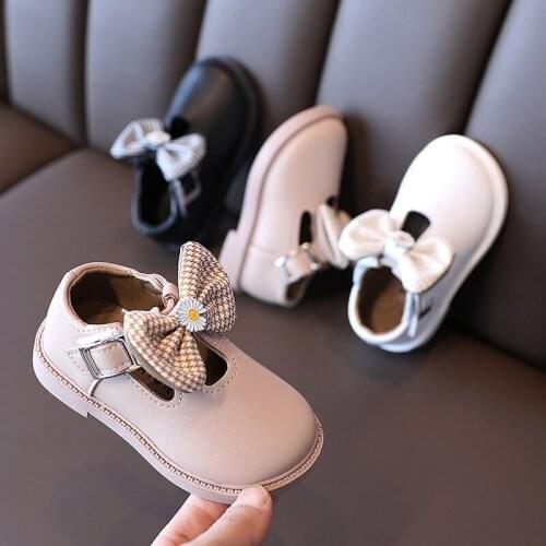 2021 New Leather Shoes for Girls Spring Autumn Bow Soft Bottom Non-slip Princess Shoes Fashion Shoes Sweet Cute Hot Toes Capped