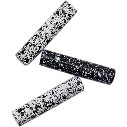 Official Weiou Shoe Accessory 4.6*20mm Lace Aglets 20pcs/lot Random Spray Black Dots White Cords Tips Canvas Boot Strings Ends