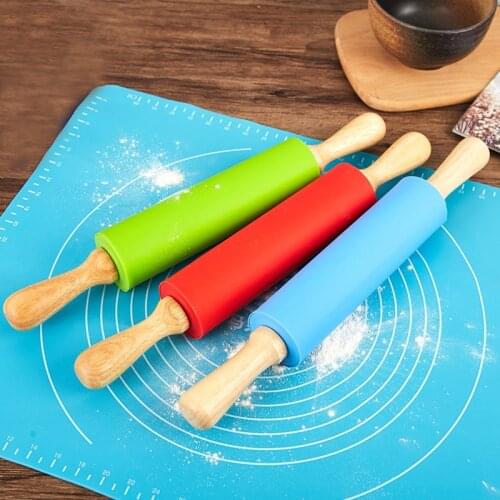 1pcs Non-Stick Wooden Handle Pin Pastry Dough Flour Roller Silicone Rolling Kitchen Baking Cooking Tools Christmas Rolling Pin
