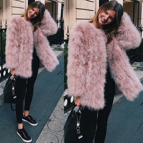Blush/White X-long Women 2017 Real Fur Coat Genuine Ostrich Feather Fur Winter Jacket For Weddings Retail / Wholesale Quality