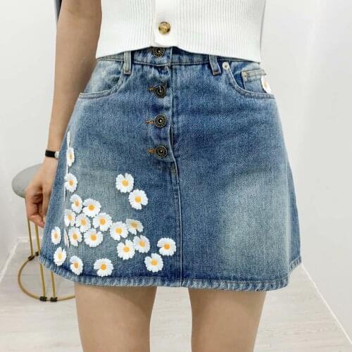 Little Daisy Embroidered Cowboy Skirt Female Summer 2020 Summer New High Pocket Buttock Skirt A-line Skirt SG0110