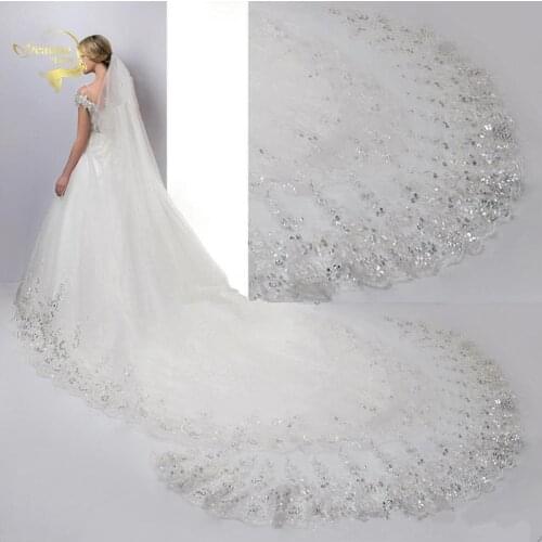 Voile 400cm Long Cathedral Wedding Veils 4 Meters with Lace Appliques Crystals Rhinestone BlingBling Elegant Bridal Veils