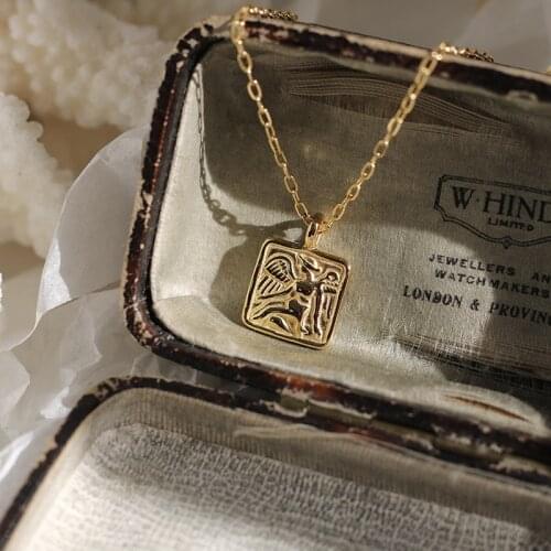 Amaiyllis 18K Gold Cupid Angel Necklace Clavicle Chain Square Gold Color Pendants Necklace For Lovers Jewelry