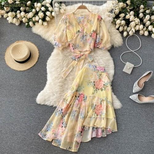 Guilantu Summer Two Piece Skirt Set Outfits Women V Neck Short Sleeve Print Floral Vintage Chiffon Top And Skirt 2 Piece Outfits