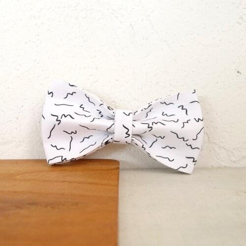 White Black Lines Dog Bowtie Collar Accessory Puppy Cat Pet Supplies Grooming Tools Dogs Dismountable Ornamental Bow Tie