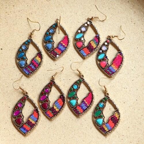 Indian Earrings Vintage Ethnic Leaf Shape Earrings Jewellery For Women Crystal Bead Jhumka Indian Handmade Jewelry Wholesale