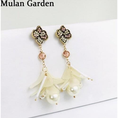M&G Trendy Pearl Earrings Rhinestone Flower Zircon Leaf Pendant Gold Fashion Dangle Earrings Women Accessories Jewelry Wholesale