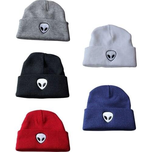 Cool Embroidery Skull Head Beanies For Men Winter Cap Womens Acrylic Black Skiing Hat Stretch Hip-Hop Skullies Warm Hats Male