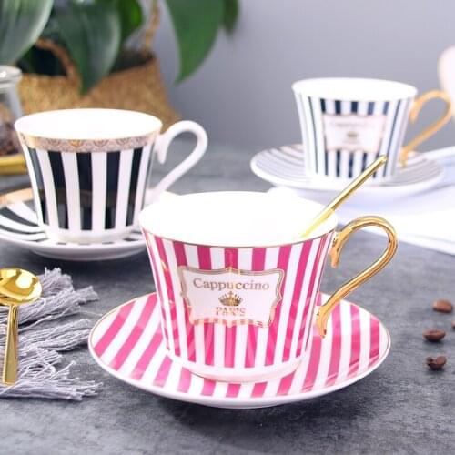 Creativt rainbow runway tableware set bone china plate and coffee cups Set afternoon high-end home gift