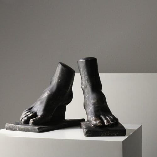 Retro Bare Feet Statues Sculptures Desk Decor Gift Figurine Resin Crafts Collectibles Home Decoration Accessories Living Room
