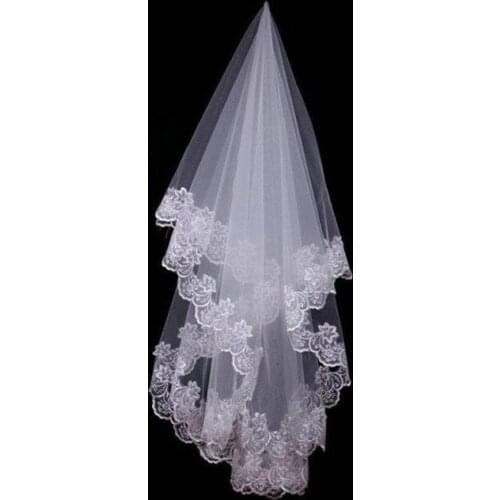 Hot Wedding Accessories Short Wedding Veil White Ivory One Layer Bridal Veil Appliques Lace Edge 2021