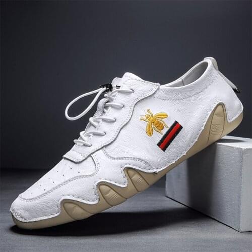 Mens Leather Loafers Rubber Soles Casual Fashion Round Holes Comfortable Breathable Beautiful Durable Men Casual Shoes 2021