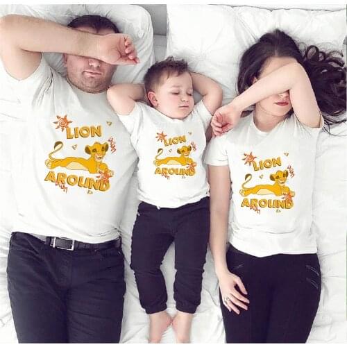 Lion King Simba Printed Family T Shirts Summer Short Sleeve Family Matching Clothes Hakuna Matata Cute Family Look Tee Shirts