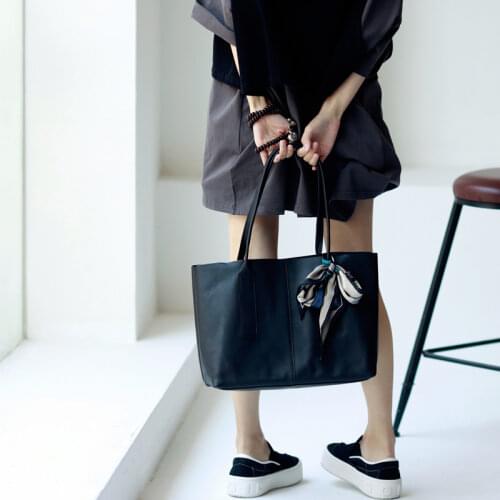 MICOCO J7789C Simple fashion color summer long small silk scarf bag binding lady Hair band