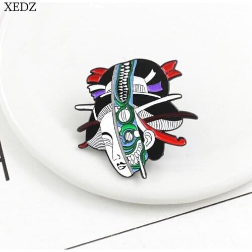 XEDZ New womens head brooch fashion personality horror head flower face female badge denim clothes pendant jewelry gift
