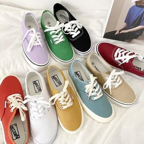 Women Sneakers Casual Vulcanized Shoes Ulzzang Classic Skateboard Canvas Shoes White Black Flats Plus Size 35-44 Tenis Feminino