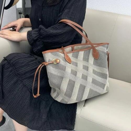 2021 Leisure Leather Large Capacity Shoulder Messenger Bag Multifunctional Tote Bag For Women