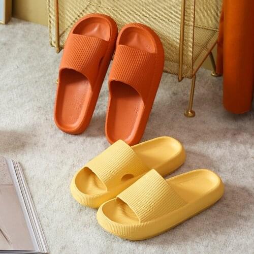 Summers Beach Slippers Platform Womens 2021 Sandals Soft Sole Anti-Slip Flip-Flops Comfortable Top Quality Mens Sandals