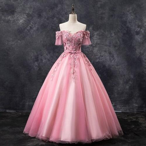 Elegant Boat Neck Quinceanera Dress Luxury Appliques Formal Ball Gown Plus Size Party Prom Quinceanera Dresses Vestidos De 15