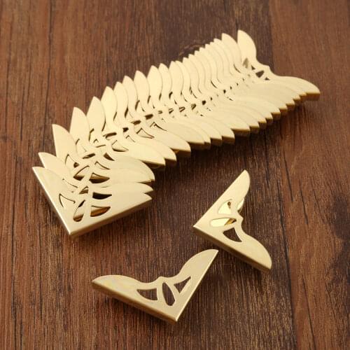 20pcs/kit 31mm Golden Iron Corner Decor Protectors Hollow Triangle Guard Jewelry Gift Box Wooden Case Table Album Book Vintage