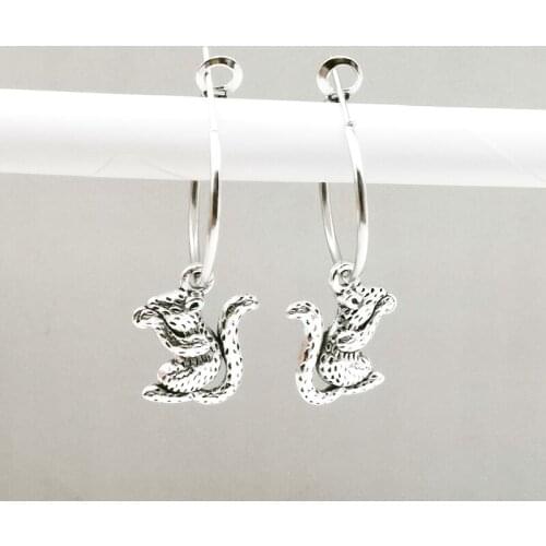 Cute Squirrel Pendant Earrings Mori Small Female Charm Gift Jewelry Fashion Accessories Earrings Hoop Holiday Souvenir