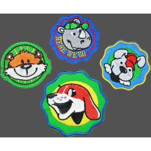 1 PCS Kawaii Dog Patches Iron on Animal Badges Stripes Clothes Appliques Sewing Embroidery Cute Stickers