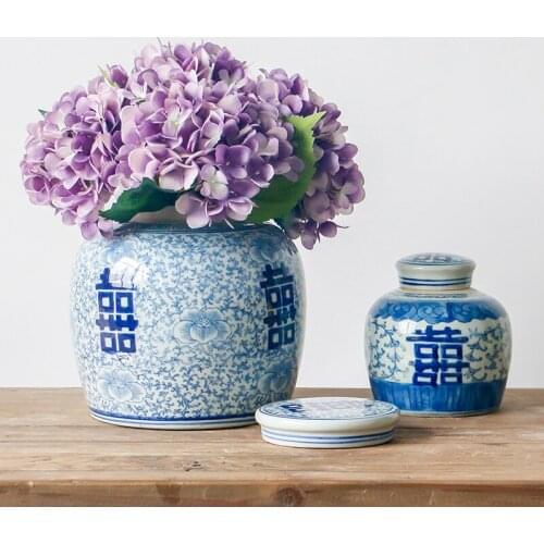 Classical Blue and White Ceramic Vase Flowers Home Decor Porcelain Storage Jar Flower Vase Countertop Decoration Candy Tea Caddy