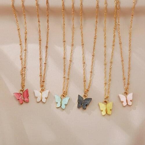 Simple Creative Colorful Acrylic Butterfly Necklace Pendant Women Fashion Cute Animal Exquisite Clavicle Chain Necklaces