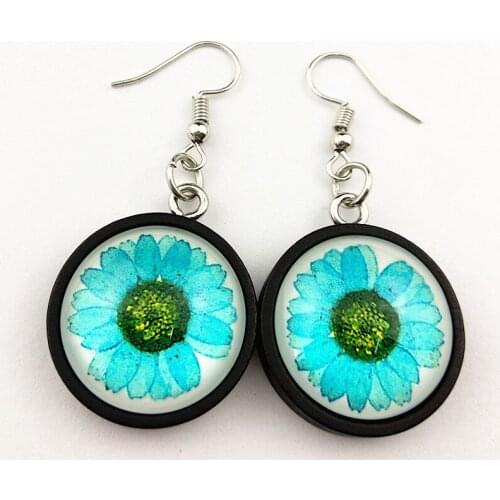 1pairs Chrysanthemum black wood Earrings,12 colors Red,white, pink, yellow, green, blue,purple Daisy ear pendants for girl women
