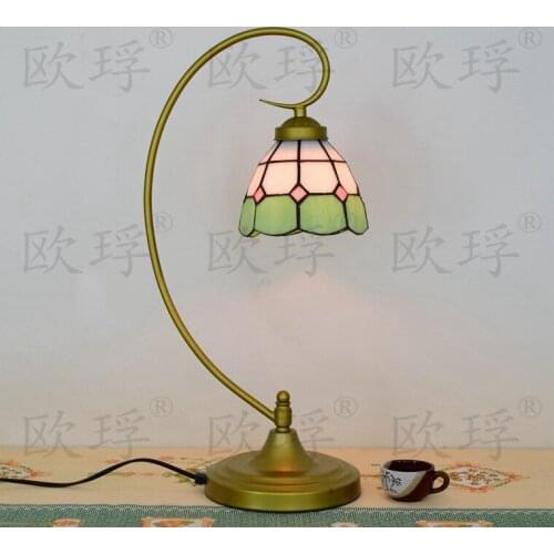 Flesh Country Flowers Tiffany Table Lamp Country Style Stained Glass Lamp for Bedroom Bedside Lamp E27 110-240V