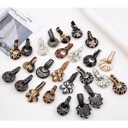 Upscale Accessories Craft Decoration metal duckbill Buttons for Clothing fur Suede Coat Button spot wholesale overcoat Button