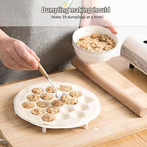 19 Holes Dumpling Maker ABS Plastic DIY Ravioli Dumpling Mold Dough Press Pastry Making Mould Kitchen Accessories Baking Tools