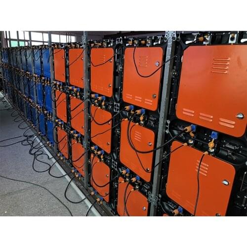 8pcs Outdoor P8mm 512X512mm Die Casting Aluminum Cabinet HD High Brightness Waterproof Advertising Billboard Screen