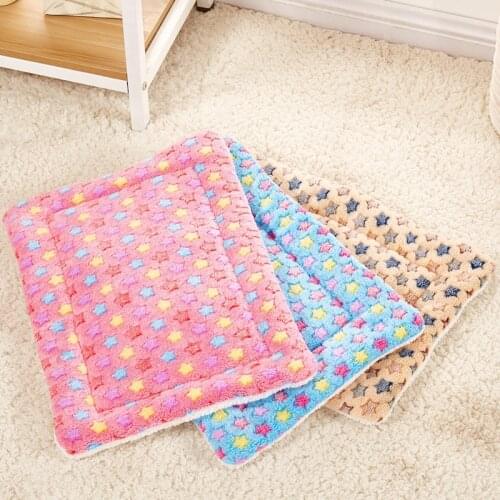 Pet Bed for Dogs Cushion Cat House Small Mediums Luxury Mats Breathable Dog Accessories Coral Fleece Puppy Blanket Star Warm