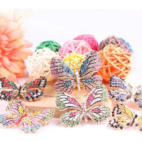 Fashion Colorful Butterfly Brooches Metal Crystal Rhinestones Cutout Brooch Animal Pins Banquet Wedding Bouquet Brooch Gift New
