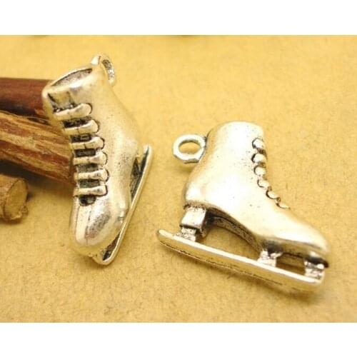 8pcs tibetan silver color ice skates shoe design charms H2573