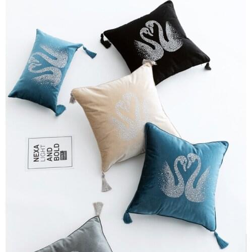 9 Different Colors Velvet Pillow Case with Tassel Beaded Cushion Cover Sofa Bed Waist Pliiow Cover capa de almofada T456