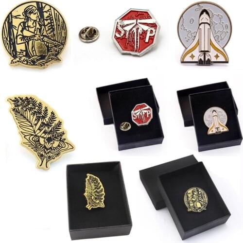 Game The Last of Us 2 Ellie Bag Metal Badge Brooch Firefly Logo Cosplay Accessories Gifts Souvenir Pins