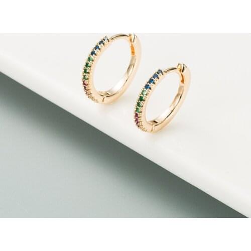 Womens Fashion Rainbow Hoop Earrings Multicolor Zircon Stone Simple Huggies Bohemia Elegant Earring Piercing Jewelry Gifts