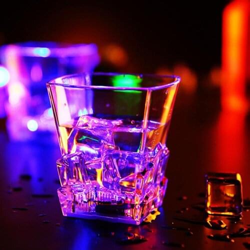 New LED Flashing Color Change Water Activated Beer Whisky Cup Mug Party Bar Supplies