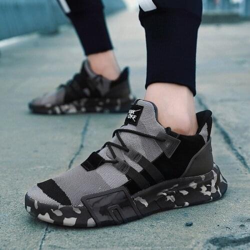 Mens Casual Shoes Breathable Sneakers Fashion Classic Outdoor Jogging Shoes Camouflage New Hot Sale