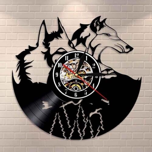 Forest Wolf Portrait Vinyl Record Clock A Pair of Wolf Head Wall Clock Amazing Wolf Totem Wall Art Home Decor Wolf Admirers Gift